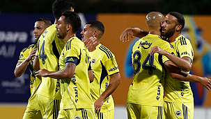 Fenerbahçe Portekiz'de iki golle kazanmayı başardı