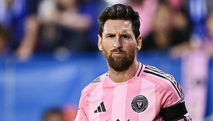 Fransızlar sürprizi duyurdu: 'Messi ile görüşme başladı'