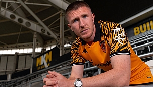 Trabzonspor'dan Hull City'e! Resmi transfer...