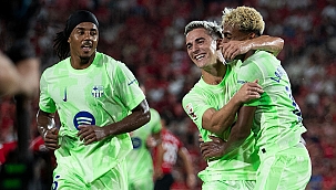 Barcelona hatasız başladı