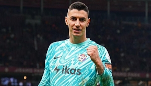 Berke Özer, Ligue 1 yolcusu! Anlaşma sağlandı...