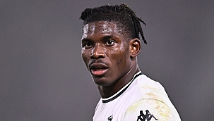 Galatasaray'ın savunmada ilk hedefi Wilfred Singo!