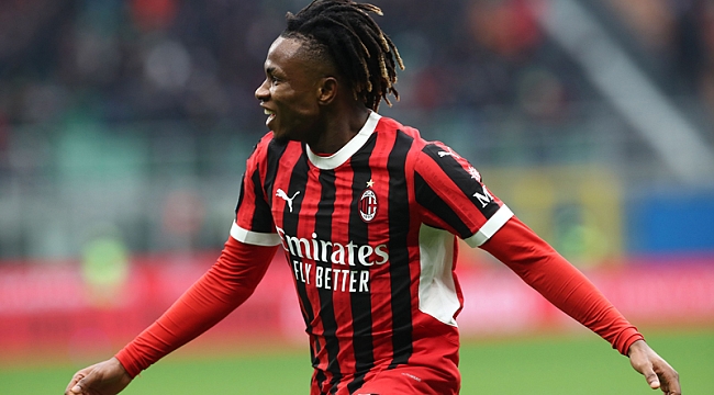 Menajeri İstanbul'a geldi!