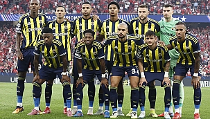 Portekiz'de neler yaşandı? İşte gecenin fotoğrafları