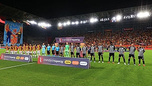 İzmir'de neler yaşandı! İşte gecenin öne çıkan anları
