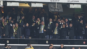 Sadettin Saran'dan tribünde büyük sevinç! İşte o anlar