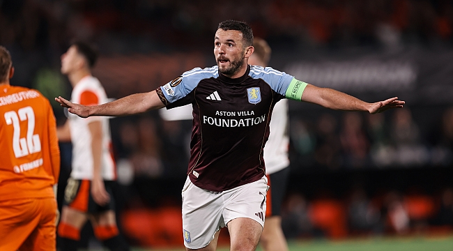 Aston Villa ikinci yarıda işi bitirdi