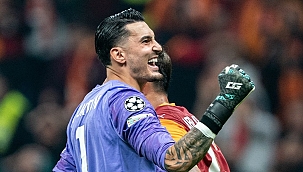 Eleştirileri sildi attı!