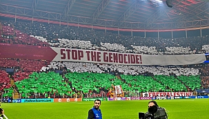 Galatasaray tribünlerinden Filistin mesajı! O anlar...