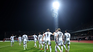 İngiltere Dünya Kupası'na katılmayı garantiledi