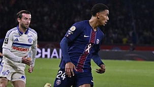 Paris SG 1 puana razı oldu