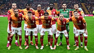 Galatasaray'da, derbi için sürpriz sağ bek kararı!