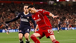 Liverpool paramparça!