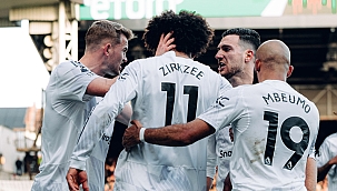 Manchester United geri döndü!