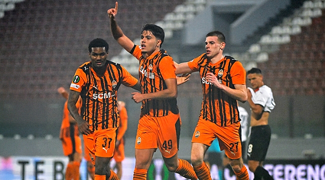 Arda Turan'ın Shakhtar'ı 3 dakikada fişi çemeyi bildi!