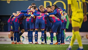 Barcelona zirvede çok rahat!