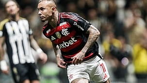 Beşiktaş'a Sambacı orta saha