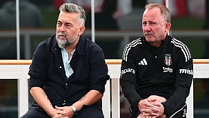 Beşiktaş'tan 4 bomba birden!