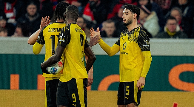 Dortmund 10 kişiyle Freiburg'a direnemedi!