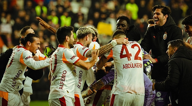 Galatasaray kritik zaferi böyle kutladı! O anlar...