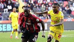 Gaziantep penaltı kaçırdı, Göztepe 3 puanı kaptı!