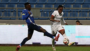 İstanbul'daki açılış maçında gol ve kazanan çıkmadı!