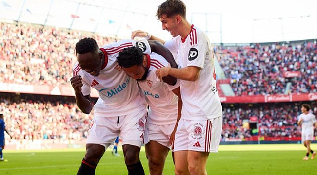 Sevilla evinde güle oynaya kazandı!