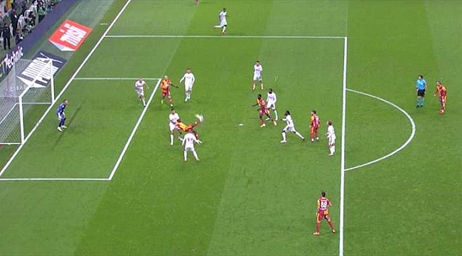 VİDEO Osimhen'in muhteşem röveşata golü