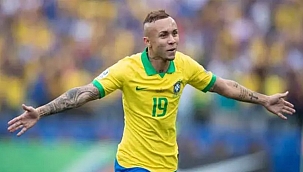 Beşiktaş'a, Brezilyalı sol kanat önerisi geldi!