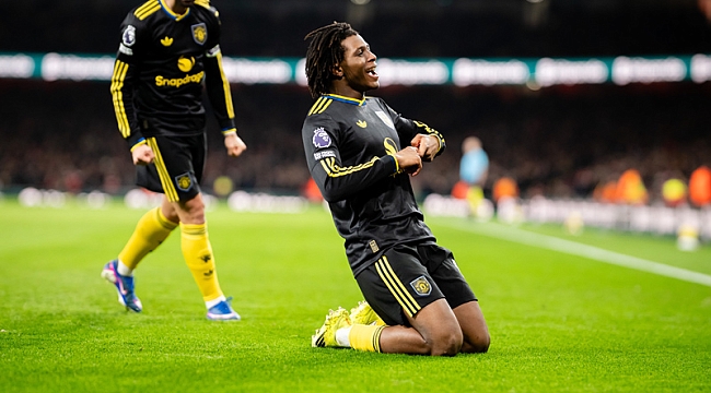 Dev maçta 3 puan United'ın!