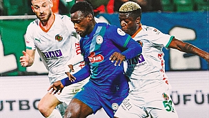 Rize'de 2 gol, 2 kırmızı kart var ama kazanan yok!