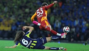 Süper Kupa finalinde şok kavga! Yumruk yumruğa...