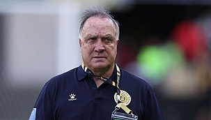Curaçao'da üzücü ayrılık! Dick Advocaat veda etti...