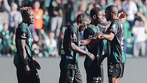 Kocaeli'de 3 gol ve kırmızı kart var! Gaziantep...