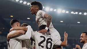 Napoli 90+6'da Romelu Lukaku ile 3 puana ulaştı!