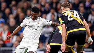 Real Madrid 90+10'da güldü