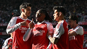 Arsenal tek golle güldü! Maç fazlasıyla zirveye oturdu