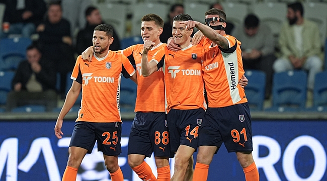 Başakşehir farklı kazandı!