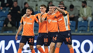 Başakşehir farklı kazandı!