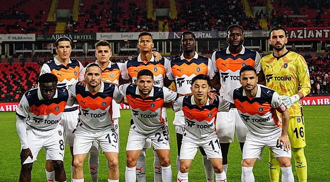 Göztepe fırsat tepti, Başakşehir kazandı! 