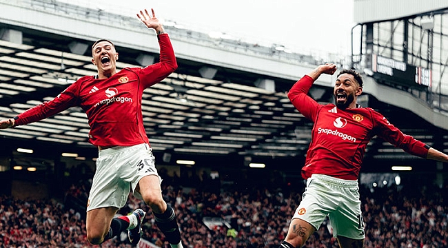 Dev maçta kazanan Manchester United!