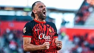 Vedat Muriqi ile görüşme! Gelmeyi kabul etti...