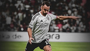 Beşiktaş, ayrılığı resmen duyurdu! Gökhan Sazdağı...                                                                           