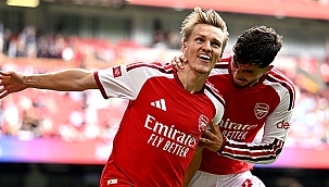 Arsenal kupayla başladı! Manchester City'i dağıttı