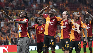Galibiyet üçlüsü Leao'dan geldi