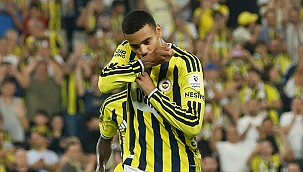 Fenerbahçe, evinde 4 golle kazandı