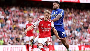 Arsenal geriden gelerek kazandı