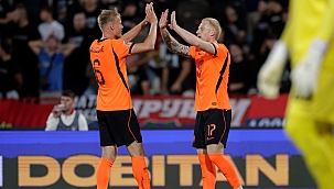 Hollanda, Sırbistan'da Meerdink ile 3 puanı kaptı!