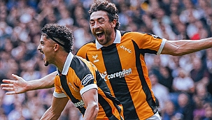 Hull City namağlup yola devam