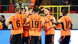 Çorum FK geriden geldi, evinde 3 puanı kaptı!
